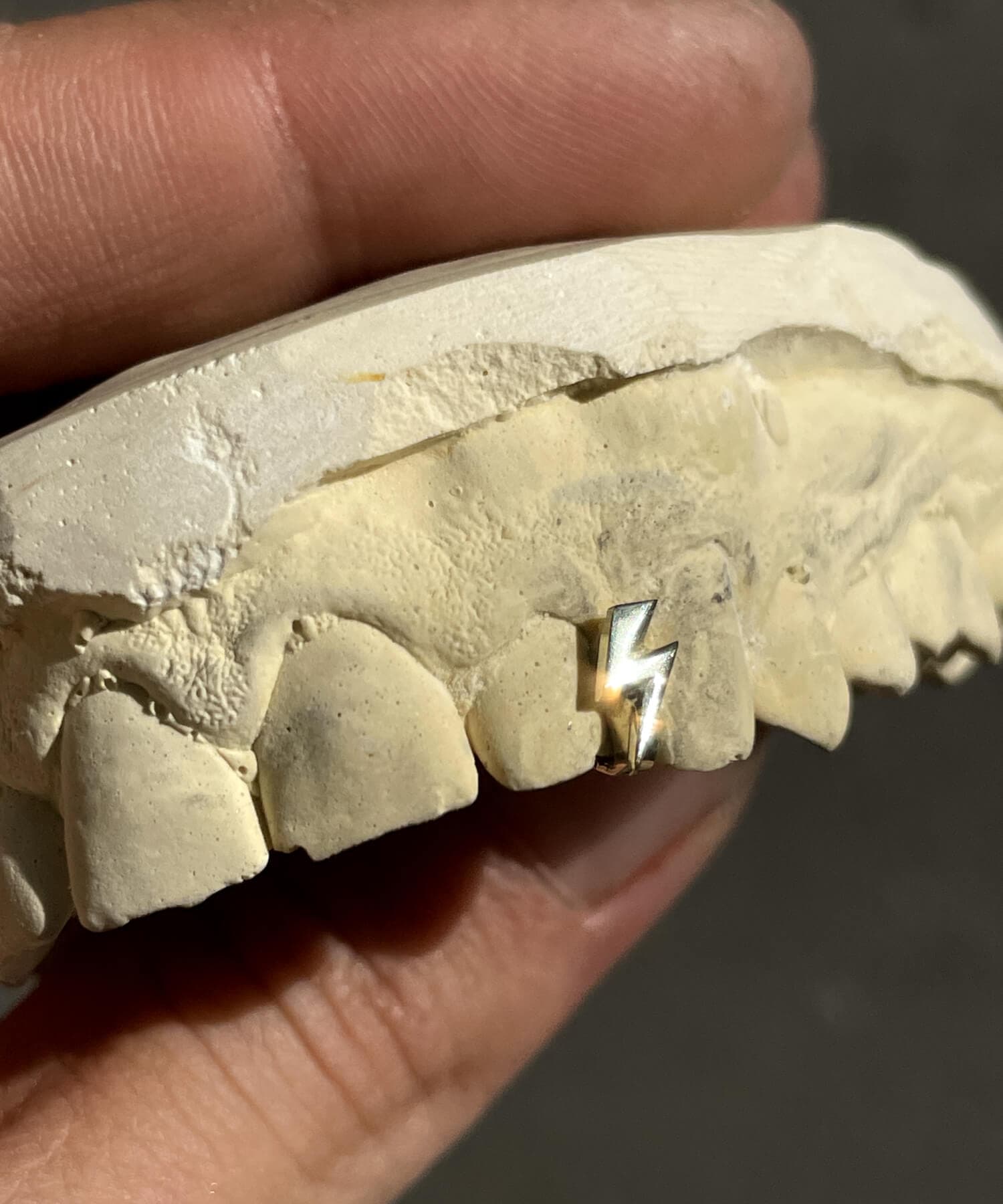 14K yellow gold flash
